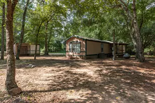 4887 Long Shadows Rd, Navasota, TX 77868 - Photo 26