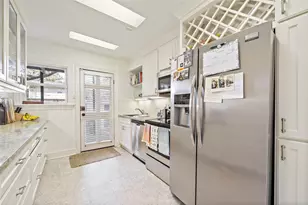 2324 Goldsmith St, Houston, TX 77030 - Photo 12