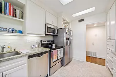 2324 Goldsmith Street #A, Houston, TX 77030 - Photo 14