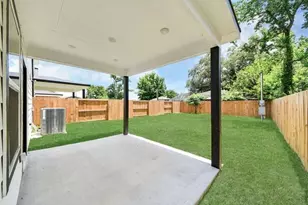 769 Marjorie St, Houston, TX 77088 - Photo 14
