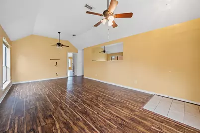 2818 Blue Jay Circle, Humble, TX 77396 - Photo 6