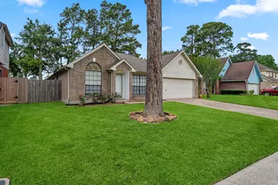 2818 Blue Jay Circle, Humble, TX 77396 - Photo 2