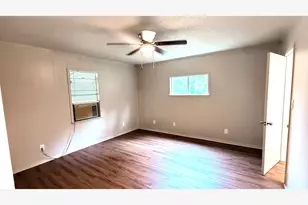 5801 Sapp Rd, Conroe, TX 77304 - Photo 16