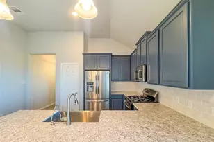 1707 Prairie Ridge Ct, Angleton, TX 77515 - Photo 12