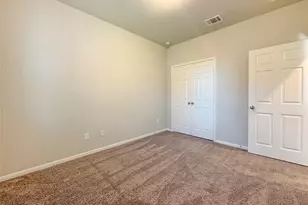 1707 Prairie Ridge Ct, Angleton, TX 77515 - Photo 26