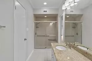1302 Marina Bay Dr, Kemah, TX 77565 - Photo 38