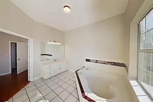 3230 W Meadow Ln, Dickinson, TX 77539 - Photo 16