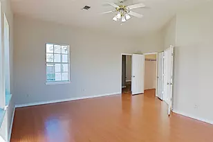 3230 W Meadow Ln, Dickinson, TX 77539 - Photo 14