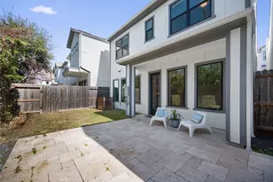 1745 Ojeman Point Ln, Houston, TX 77055 - Photo 32