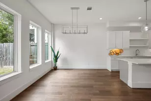 1745 Ojeman Point Ln, Houston, TX 77055 - Photo 10