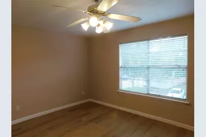 2710 Grants Lake Boulevard #J2, Sugar Land, TX 77479 - Photo 32