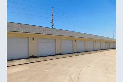 2710 Grants Lake Boulevard #J2, Sugar Land, TX 77479 - Photo 46