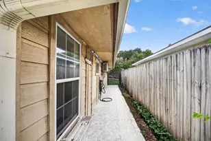 8522 Westview Dr, Houston, TX 77055 - Photo 26