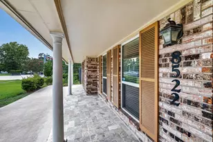 8522 Westview Dr, Houston, TX 77055 - Photo 18