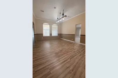 9718 Crystal Boulevard, Baytown, TX 77521 - Photo 4