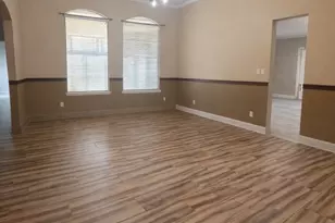 9718 Crystal Blvd, Baytown, TX 77521 - Photo 4