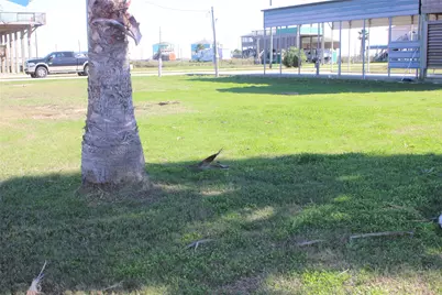 000 Van Sant, Gilchrist, TX 77617 - Photo 4