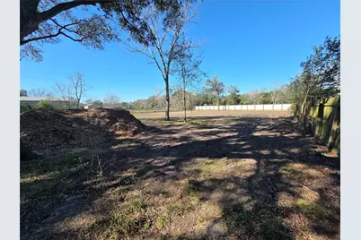 414 Gordy Road, Bacliff, TX 77518 - Photo 8