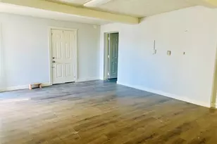 7328 Bauman Rd, Houston, TX 77022 - Photo 14