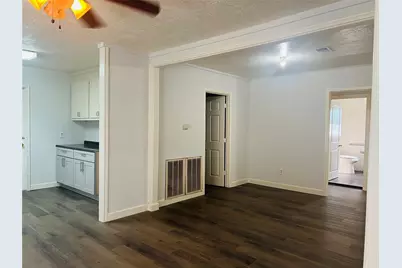 7328 Bauman Road, Houston, TX 77022 - Photo 6