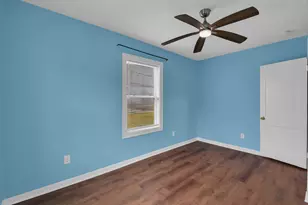 617 4th Ave N, Texas City, TX 77590 - Photo 14