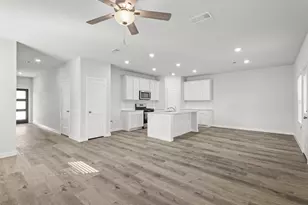 7831 Bergamot Cir, Magnolia, TX 77354 - Photo 4
