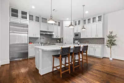 916 Yale Street #D, Houston, TX 77008 - Photo 1