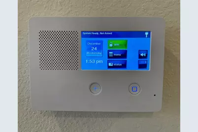 5624 Bertellis Lane, Houston, TX 77091 - Photo 12