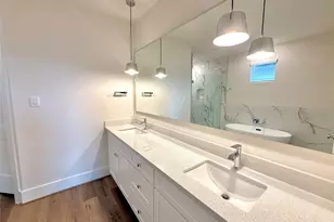 5624 Bertellis Ln, Houston, TX 77091 - Photo 18