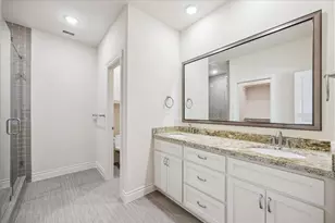 5305 Gibson St, Houston, TX 77007 - Photo 32