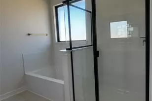 5850 Westwood Shr Dr, Katy, TX 77493 - Photo 8