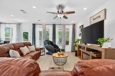 2832 Mistygate Court, Conroe, TX 77301 - Photo 4