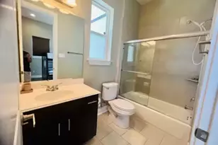 1518 Tarley St, Houston, TX 77009 - Photo 24
