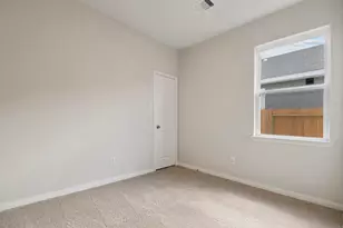 15858 Berry Hl Dr, Conroe, TX 77303 - Photo 14