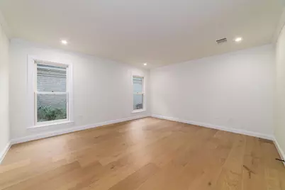 15651 Whitewater Lane, Houston, TX 77079 - Photo 12