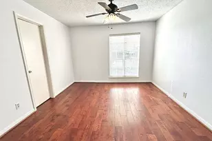 12100 Overbrook Ln, Houston, TX 77077 - Photo 14