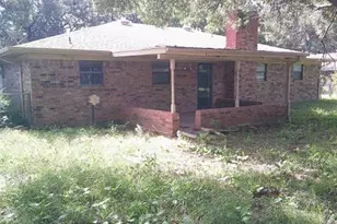 1200 Cliff Dr, Graham, TX 76450 - Photo 4
