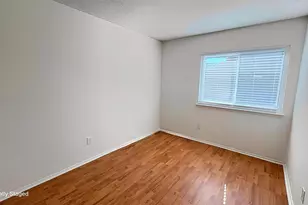 12932 Greenway Chase Ct, Houston, TX 77072 - Photo 8