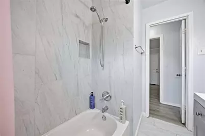 6734 Burkett Street #4, Houston, TX 77021 - Photo 10