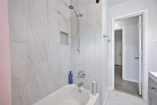 6734 Burkett St., Houston, TX 77021 - Photo 10