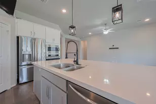 13730 Brahman Valley Ct, Cypress, TX 77429 - Photo 10