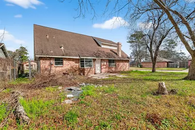 8438 Gallahad Street, Houston, TX 77078 - Photo 36