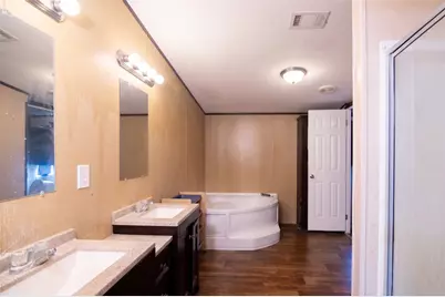 8858 County Road 615, Skidmore, TX 78389 - Photo 8