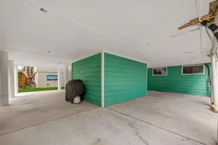 921 Ivy Rd, Clear Lake Shores, TX 77565 - Photo 42