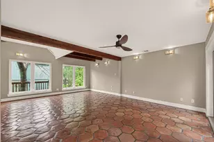 921 Ivy Rd, Clear Lake Shores, TX 77565 - Photo 8