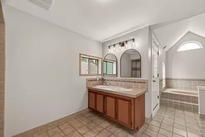 921 Ivy Road, Clear Lake Shores, TX 77565 - Photo 38