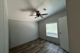 7102 King St, Manvel, TX 77578 - Photo 8