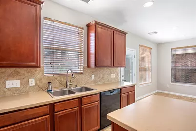 7031 Ballinger Ridge Lane, Richmond, TX 77407 - Photo 16