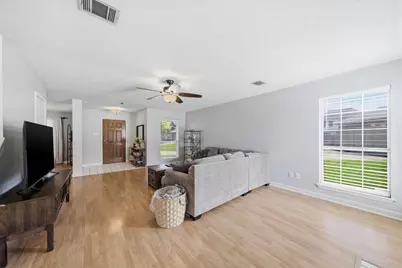 4406 Mill River Court, Pasadena, TX 77505 - Photo 10