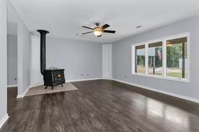 586 Diggs Rd Road, Willis, TX 77378 - Photo 4